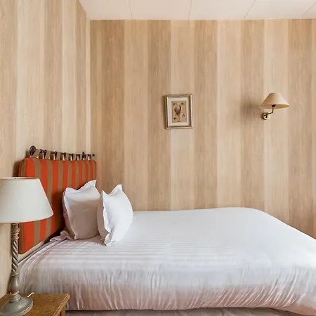 Hotel Globe Et Cecil 4*
