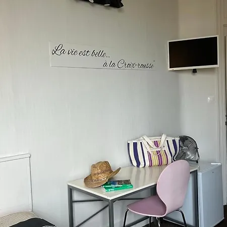 De La Croix-rousse Hotel 2*