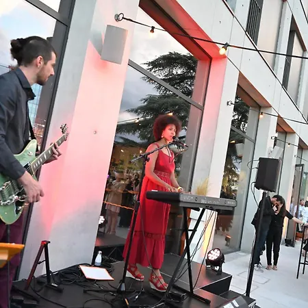 The Ruck Hotel