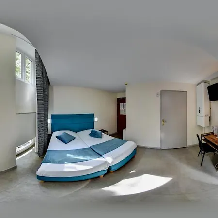Du Parc Otel 3*