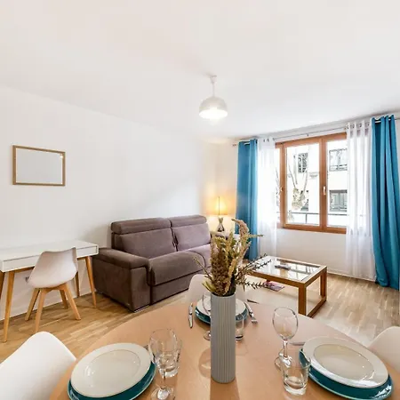 Apartment Vast Studio Near Tete D'or And Part-dieu Ail Lyon