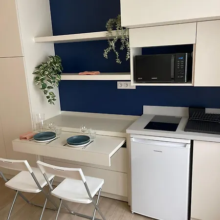 Comme D'hotel Au Coeur De Lione