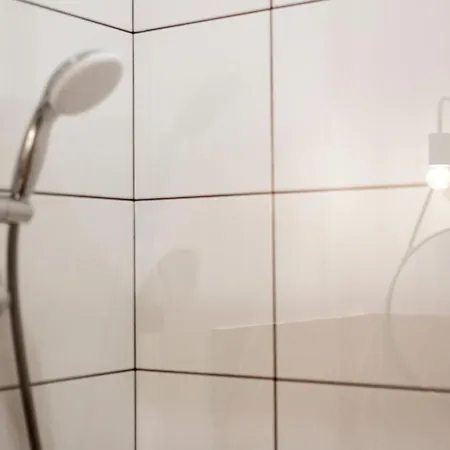 Apartment - Proche Metro Ail