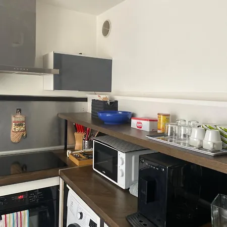 Apartment Super T2 Avec Piscine 3eme *