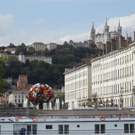 Avy Bellecour