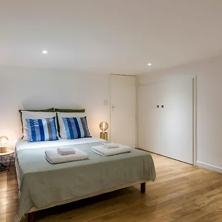 Apartment Charlie-meublee De Gamme-duplex-260m2-lyon 1 Lyon
