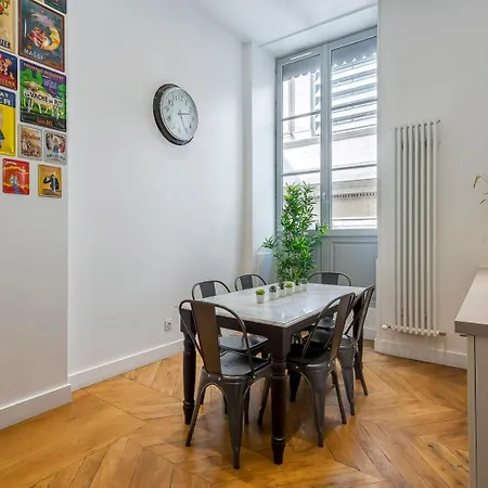 Charlie-meublee De Gamme-duplex-260m2-lyon 1