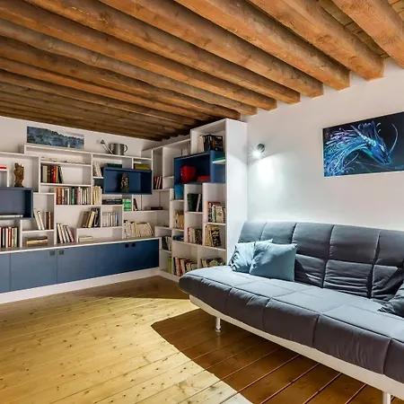 Charlie-meublee De Gamme-duplex-260m2-lyon 1 Apartment