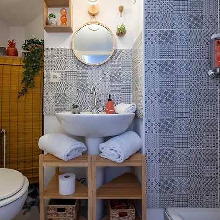 Apartment Bngo I L'elegant I Duplex Croix-rousse Vue Sur Fourviere, 2 Personnes, Cosy Et Moderne Lyon