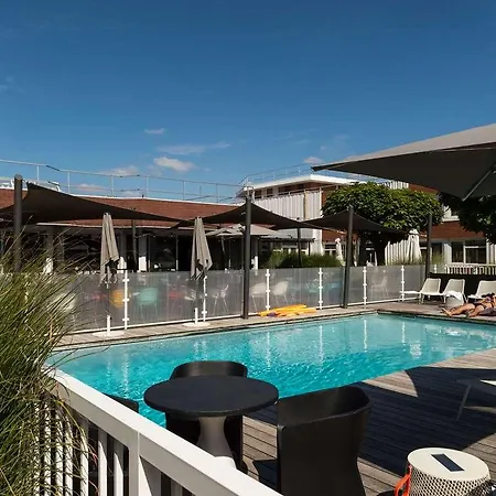 Novotel Lyon Meeting & Events 4* Bron