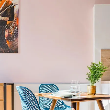 Le Royale Haussman Junior - Louis Pradel Apartment *