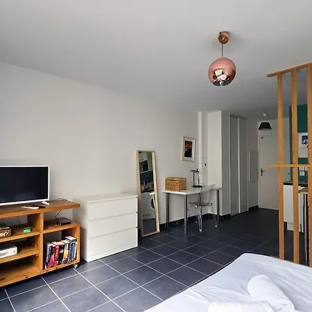 Bnbgones - Le Cosy Saint Louis - Metro Jean Mace Et Saxe Gambetta Apartamento *