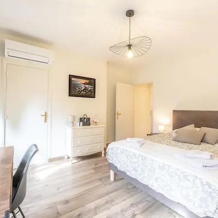 Tres Beau Duplex 125 M2 Hypercentre 2eme *