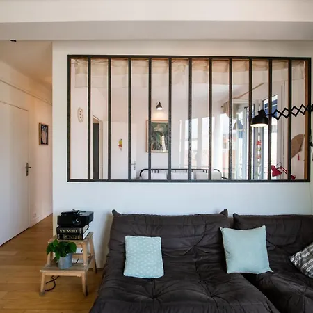 Atelier St Didier-spacieux Avec Grand Balcon-saone Apartment