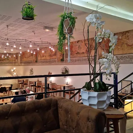 Logis Schaeffer- Restaurant Le Saint Georges Ξενοδοχείο Serrières-en-Chautagne