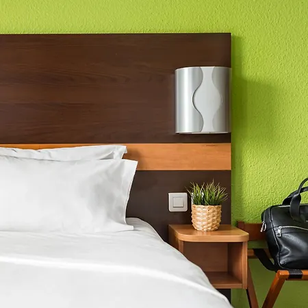 Premiere Classe Centre Gare Part Dieu Hotel 2*