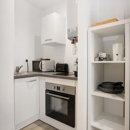 L'escale Lyonnaise Apartment