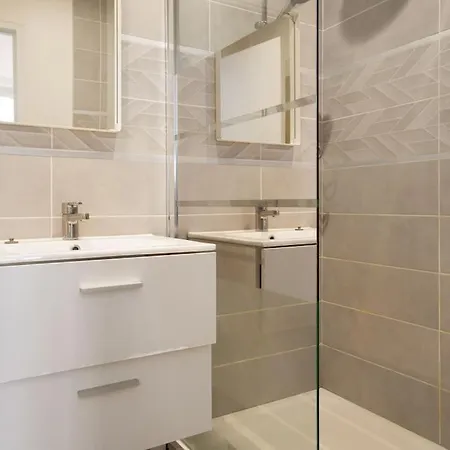 L'escale Lyonnaise Apartment *
