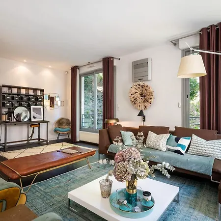 Holiday home L'olivier - Contemporary House Lyon