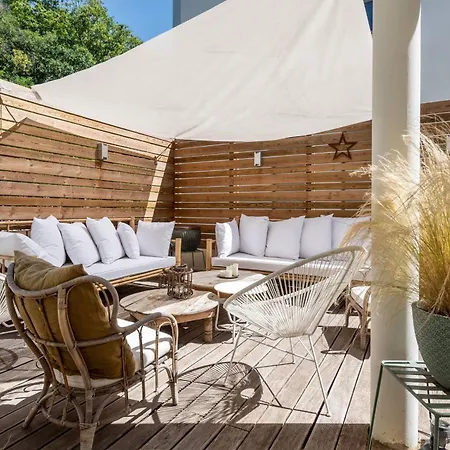 L'olivier - Contemporary House Holiday home