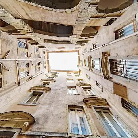 Apartment L'opera 10 - Beau Avec Balcon - Opera Lyon