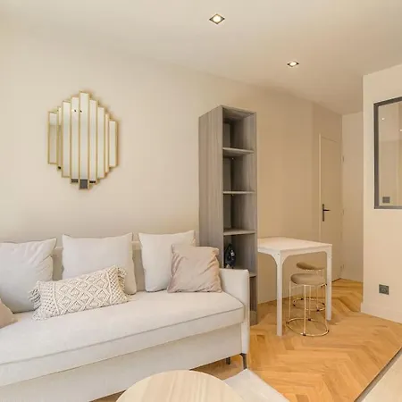 Bright And Comfortable Studio, Saint-didier Apartment Lyon