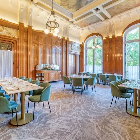 Mercure Centre Chateau Perrache מלון 4*