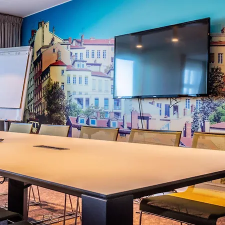 Hotel Novotel Lyon Meeting & Events 4*