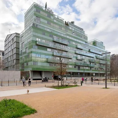 Le Confluence - Terrasse - Parking - 4 Personnes * Lyon