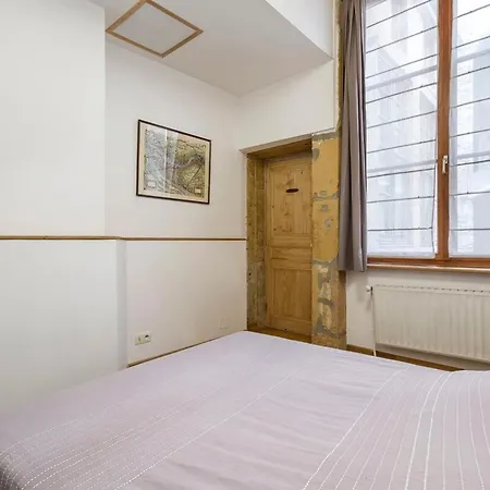 Le Lanterne - Place Des Terreaux 2 Bedrooms Apartment *