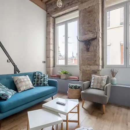 Apartment Burdeau 1st Arrondissement