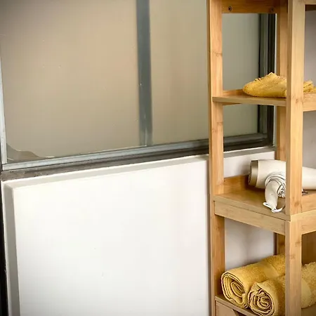 Appartement Hyper Centre : Déco Atelier Ou Mezzanine *