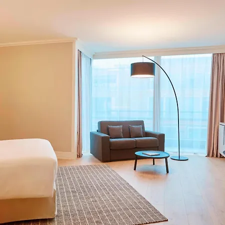 Otel Marriott Cite Internationale