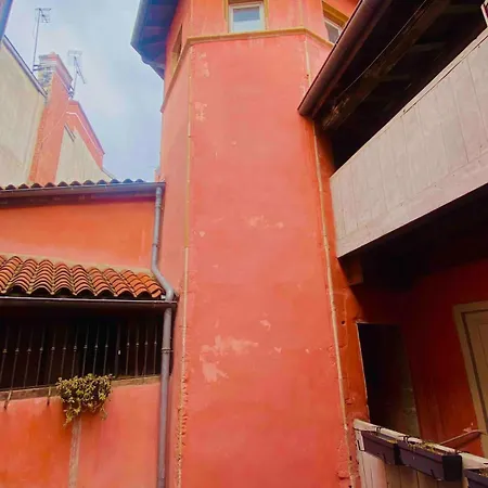 Appartement Le Prestige Vieux Lyon, Duplex Vue Sur La Saone