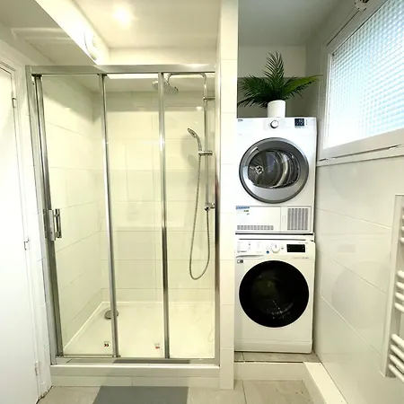 Bngo I Le Spacieux I 3 Chambres, 2 Salles De Bain, Parking Prive Gratuit, 8 Personnes, Vieux Hypercentre Apartment