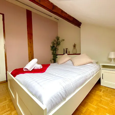 Bngo I Le Spacieux I 9 Personnes, Climatisation, Parking Gratuit, 3 Chambres, 6 Lits, Gare Partdieu, Centre De