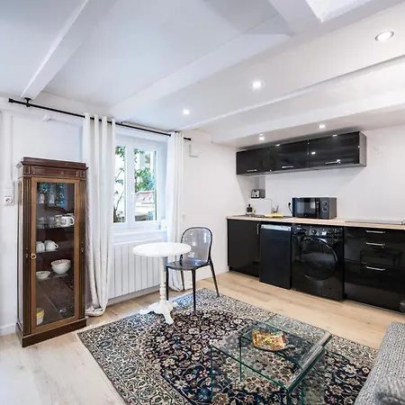 Mhl - Maison Апарт-отель