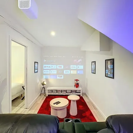 Victor - My Cinema, Croix Rousse Apartment *