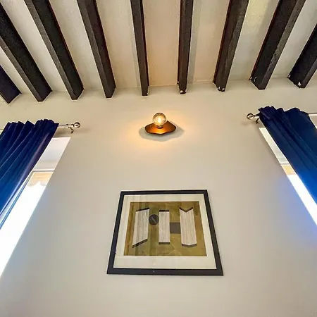 Bertone Apartment *