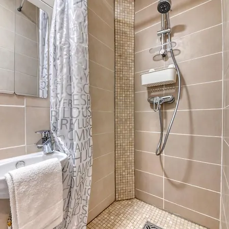 Guestready - Duplex Croix Rousse *