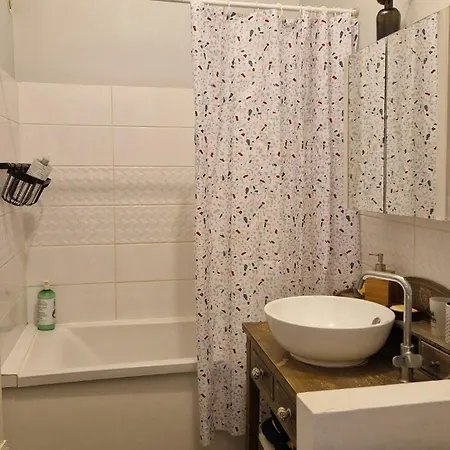 Apartment Le Philippe, Cosy Au Coeur De Lyon, 2 *