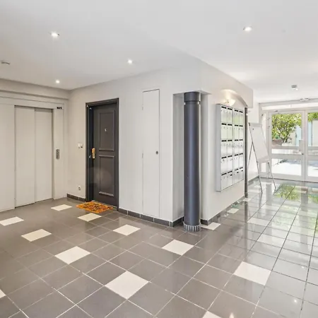 Apartment Baraban For 4 People With Balcony Near Part-dieu