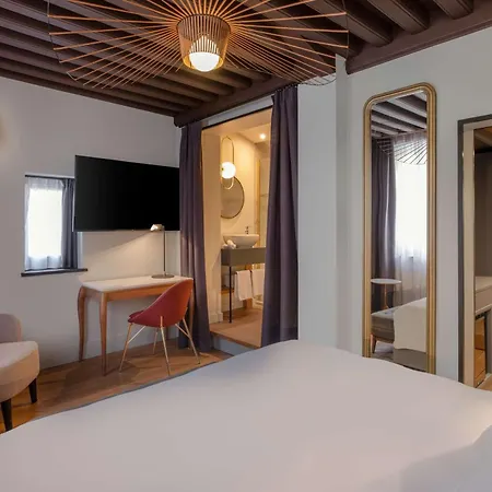 Cour Des Loges Lyon, A Radisson Collection