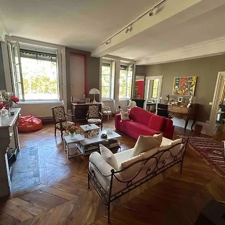 Les 24 Colonnes Appartement Lyon