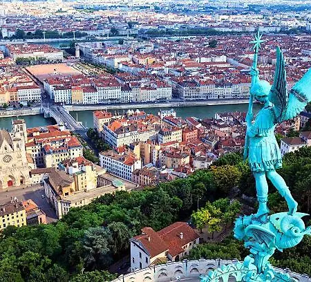 Amalffi Apartment Lyon