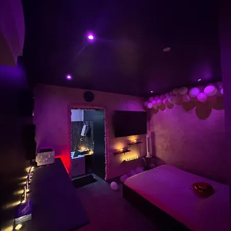 Jacuzzi Love hotel Lyon