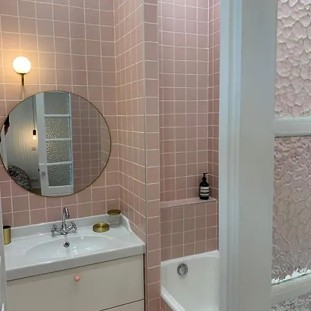 Apartment Ainay - Luxury - 2 Bedroom And 2 Bathroom *