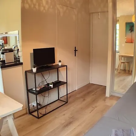 Let's L'escale In Apartment Lyon