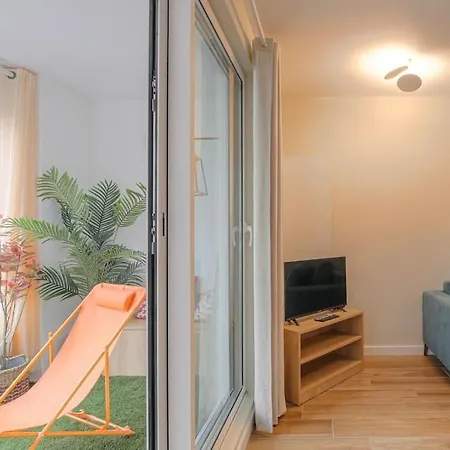 Raffine, Veranda Et Parking, 3 Apartment Lyon
