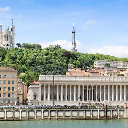 Novotel Gerland Musee Des Confluences Отель 4*